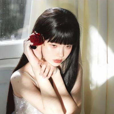 冲破樊笼走彩凤